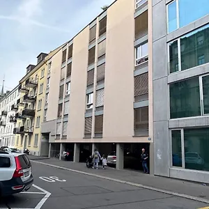 Elisa 6 Apartment