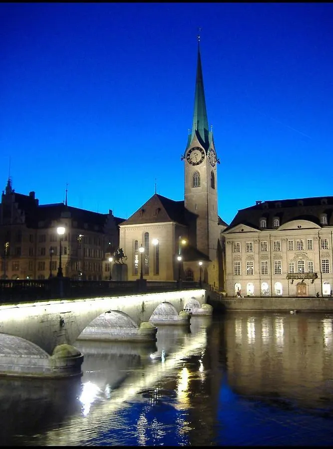 Studio Zürich Lägenhet
