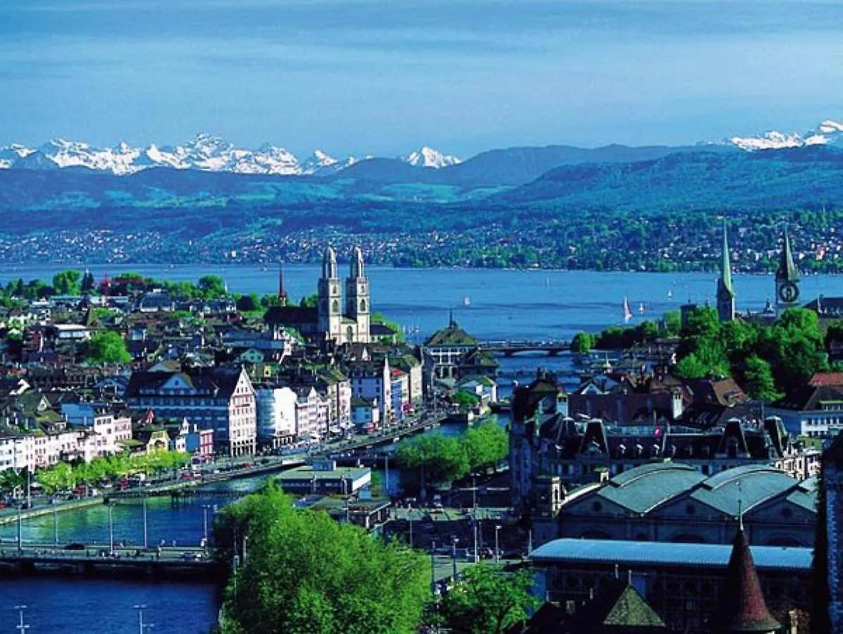 Studio Zurich Apartment